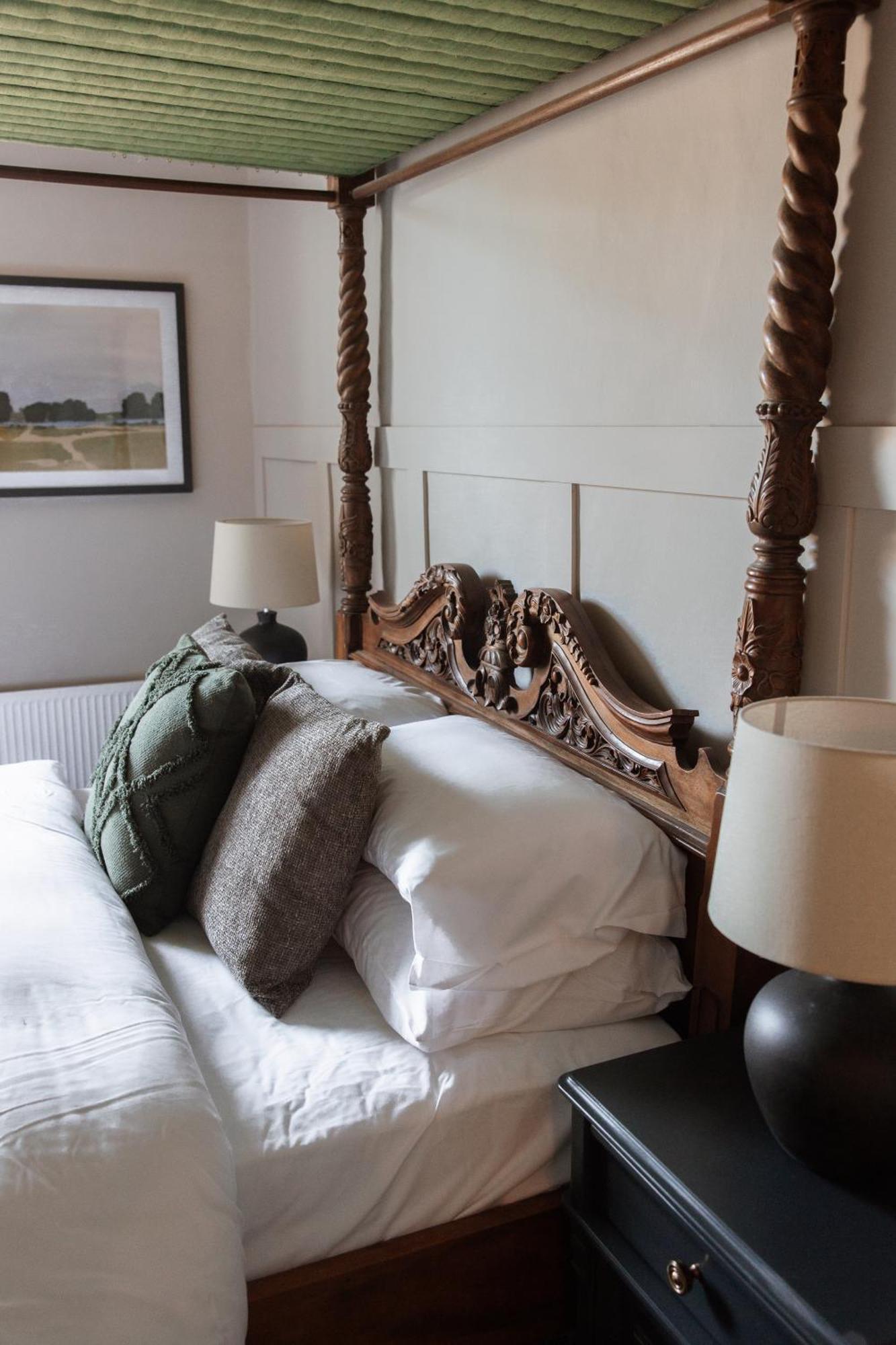 The Raven Hotel At Much Wenlock By Purestay Εξωτερικό φωτογραφία